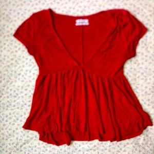 Urban Outfitters Cute Babydoll Tee💛